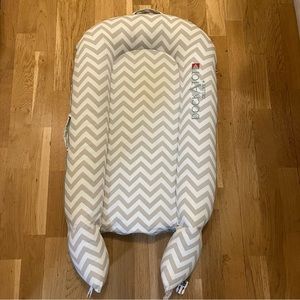 Gently Used DockATot Deluxe